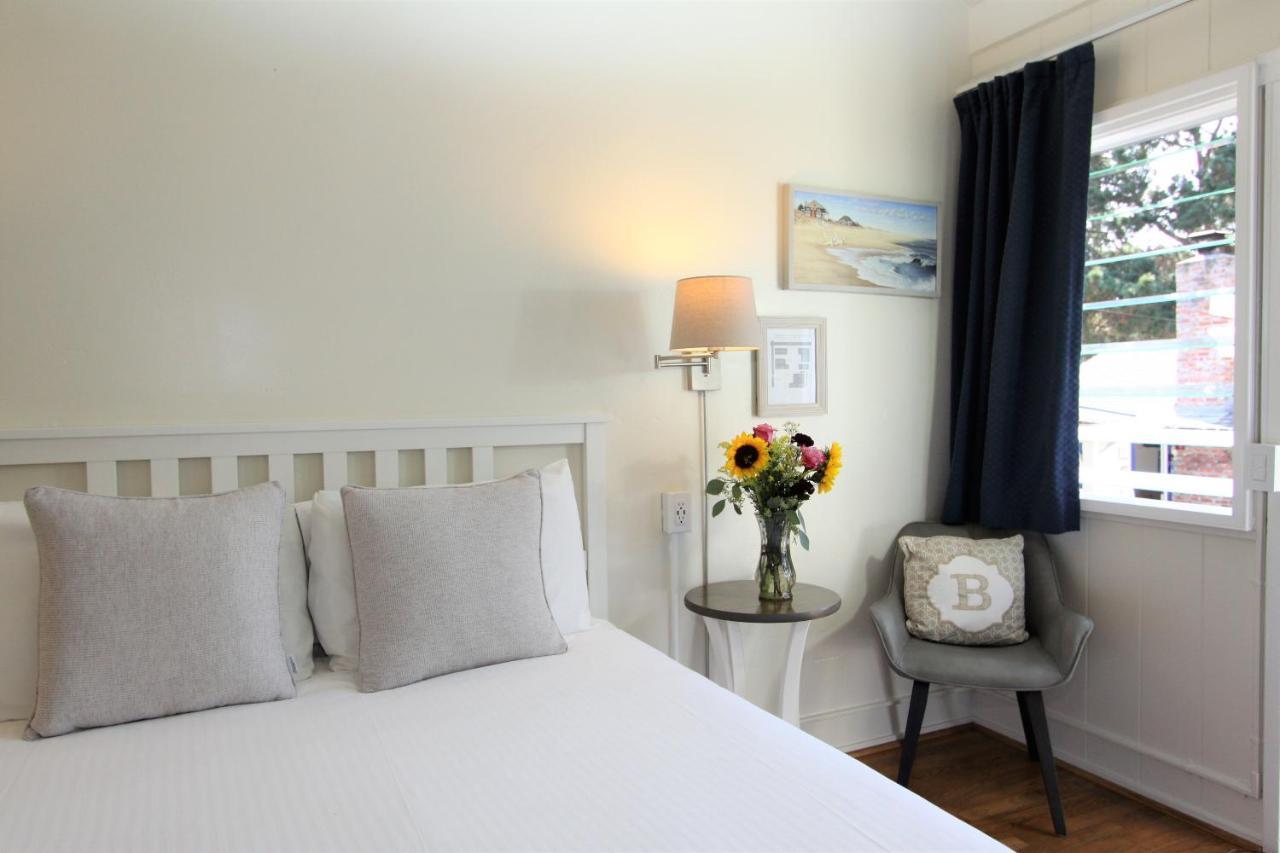 Carmel-by-the-Sea Lamp Lighter Inn And Sunset Suites מראה חיצוני תמונה
